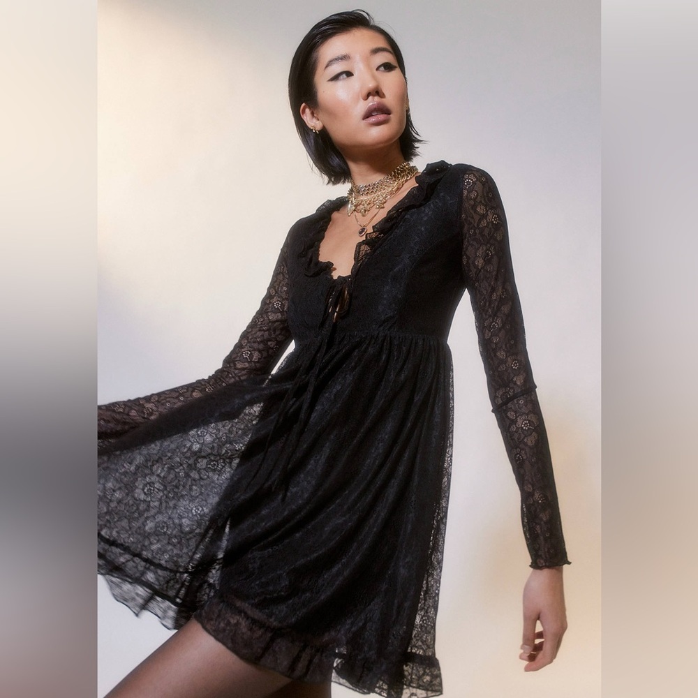 Urban Outfitters Janet Lace Long Sleeve Mini Dress